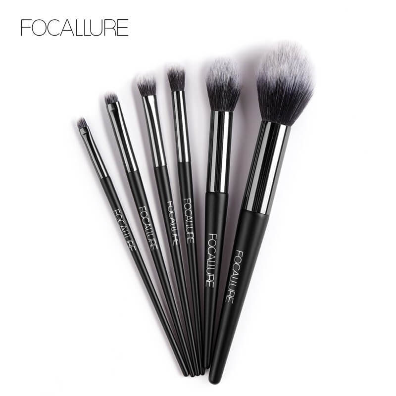 Bộ Cọ Trang Điểm Cá Nhân Cần Thiết Gồm Những Gì? 2 Set 6 cọ trang điểm Focallure