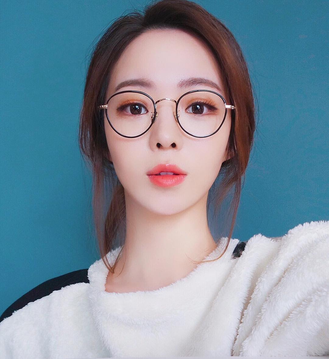 Kỹ Thuật Baking Khóa Nền Bất Bại Cho Lớp Nền Mịn 13 Xu hướng Make-up nhẹ nhàng "hot" số 1 tại Hàn Quốc – Thiên Hương Shoes