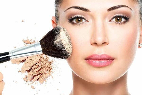 So Sánh Cọ Và Mút Tán Nền, Nên Chọn Loại Nào Hơn? 9 Top 6 trường đào tạo du học Hàn Quốc ngành trang điểm makeup