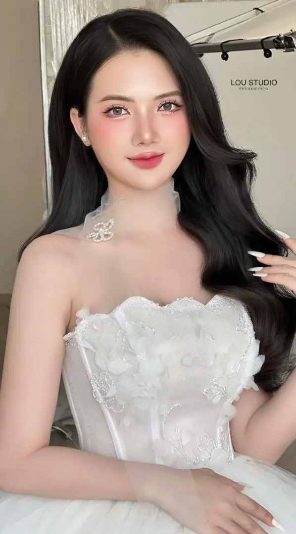 So Sánh Cọ Và Mút Tán Nền, Nên Chọn Loại Nào Hơn? 10 Make up cô dâu kiểu Hàn Quốc Tôn vinh vẻ đẹp dịu dàng và hiện đại